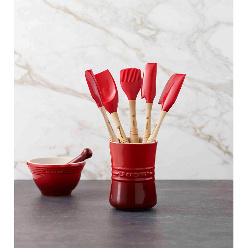 Le Creuset 6 by 4-3/4-Inch Poterie Crock