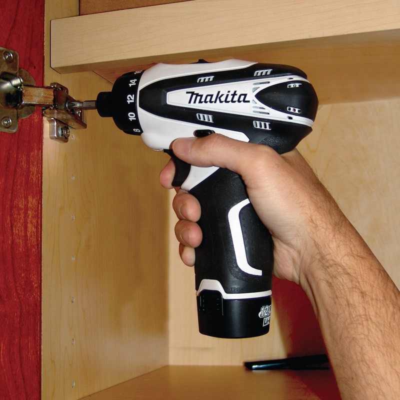 Makita FD01ZW 12V max Lithium-Ion Cordless 1/4" Hex Driver-Drill, Tool