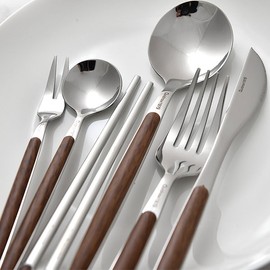 Walnut spoon + chopsticks cutlery set for 1 person / 월넛 숟가락+젓가락 1인 수저세트