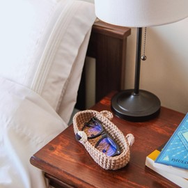 HandMade Premium Crochet Bear Glasses Holder, Glasses Holder for Nightstand, Cute Glasses Holder, Animal Glasses Holder, Crochet Glasses Holder, Bedside Glasses Holder, Eyeglass Holder for Desk