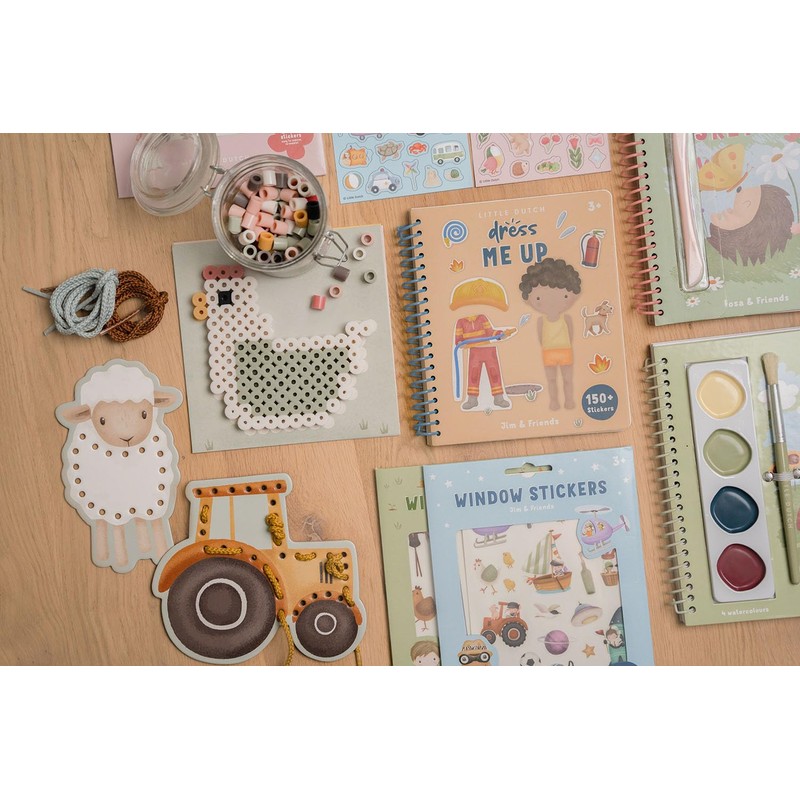 Little Dutch Little Farm 125605 Lacing Cards Game