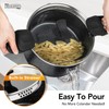 MICHELANGELO Pasta Pot with Strainer Lid, 6 Quart Cooking Pot