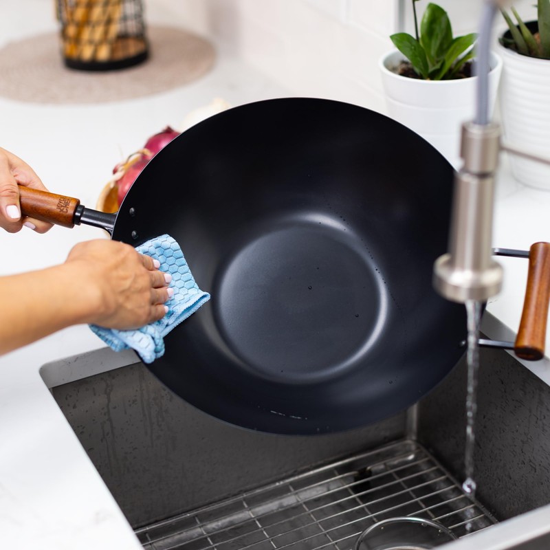 JOYCE CHEN Classic Series 14-Inch Ceramic Nonstick Carbon Steel Wok