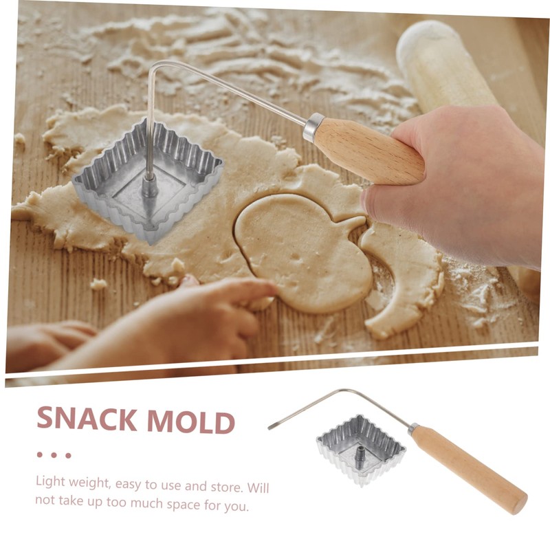 LABRIMP Cooking Snack Mould Kitchen Gadgets Aluminum Frying Mold Wooden