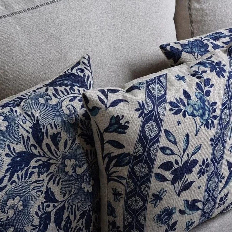 D (45X45cm) Decorative Hamptons Oriental Blue Floral Linen Cushion Cover