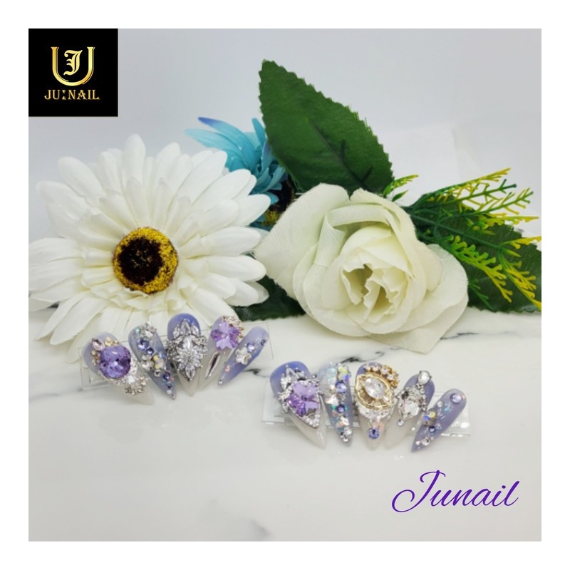 ❣️ Sweet Violet Handmade Nail Tips ✨ - Short Round