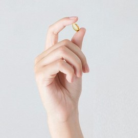 HIS STORE Nutra Life Vitamin D for Bone Health 2000IU (300mg x 60 capsules)