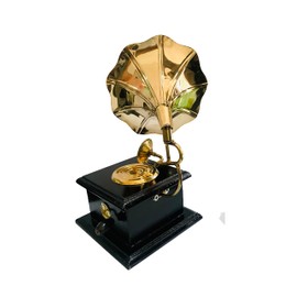 Gold Plated Gramophone showpiecs for Home Decor Memorabilia Souvenir for Hotels Restaurants Dummy Decorative Gramophone