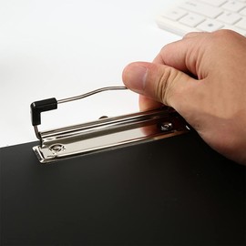 Clipboard, A4 Plastic Clipboards with Retractable Hooks, Standard A4 Letter Size Clipboards, Suitable for Office Workers, Students, Teachers (31.5 cm x 22.5 cm) - Black