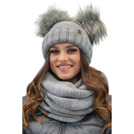 Vivisence Fashionable Women’S Winter Set Perfectly Fitted Hat with Dual Eco-Friendly Pom-Poms and Soft Anti-Static Fleece Lining Foldable Snood Scarf Ideal for Cold Weather, Light Grey,UNI