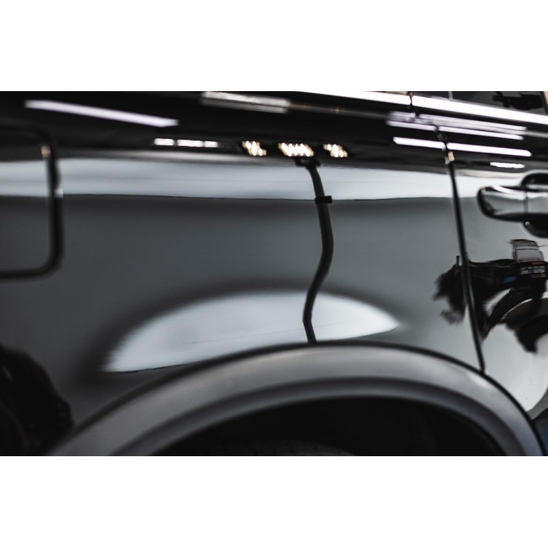 Koch-Chemie Micro Cut & Finish Polishing Compound with Carnauba Wax