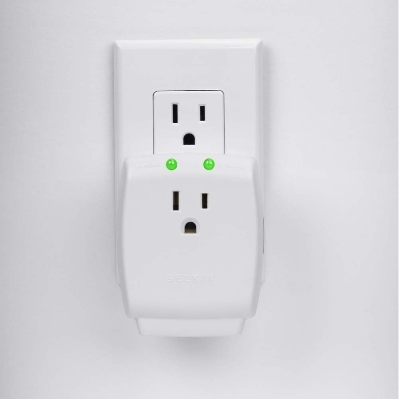 Belkin 1-Outlet Home Series SurgeCube - Grounded Outlet Portable Wall