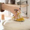 &NE NHK-048-DAWH Triangular Pot Holder, Duck White, Pot Mittens, Scandinavian