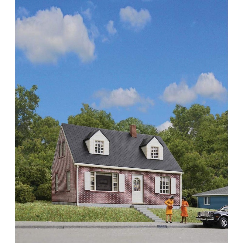 Cornerstone Walthers Brick Cape Cod House Train