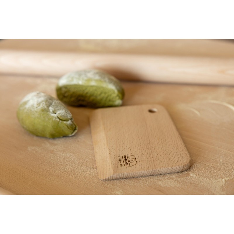 Marcato Wooden Dough Scraper with Side Hole | For Sharing