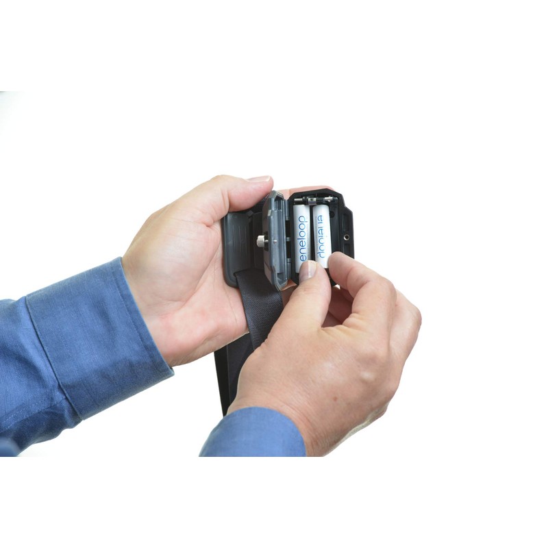 Panasonic K-KJ55MC84CZ Eneloop Power Pack; 8AA, 4AAA y batería Avanzada