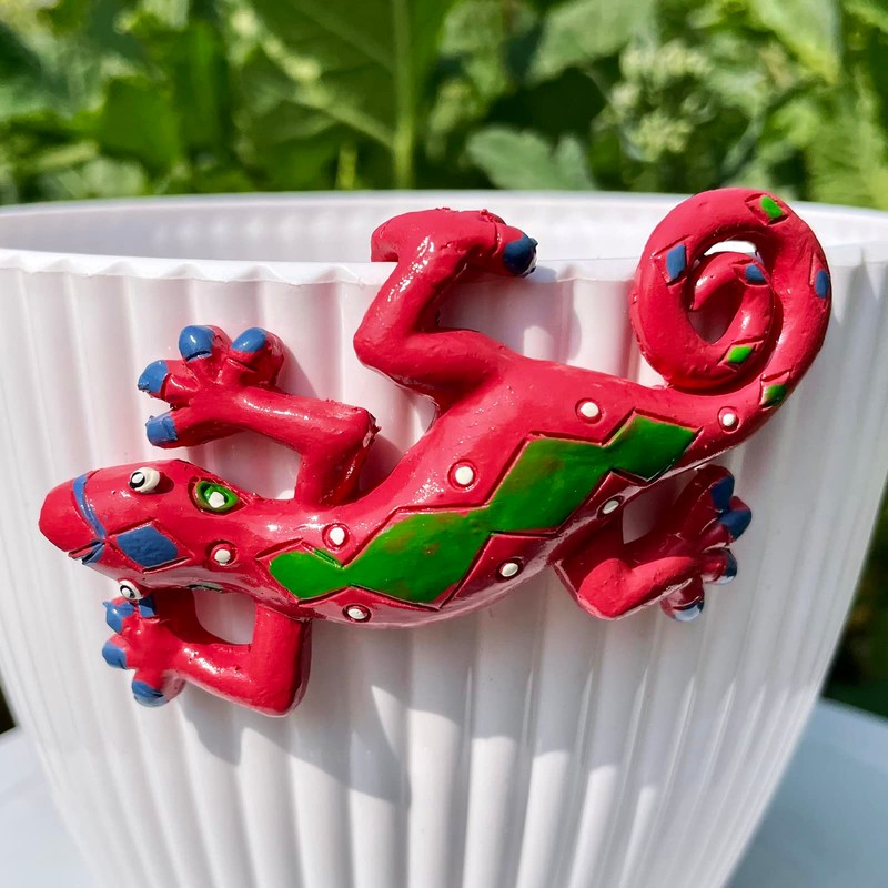 JARPSIRY 4Pcs Resin Climbing Gecko Flower Pot and Vase Hugger,
