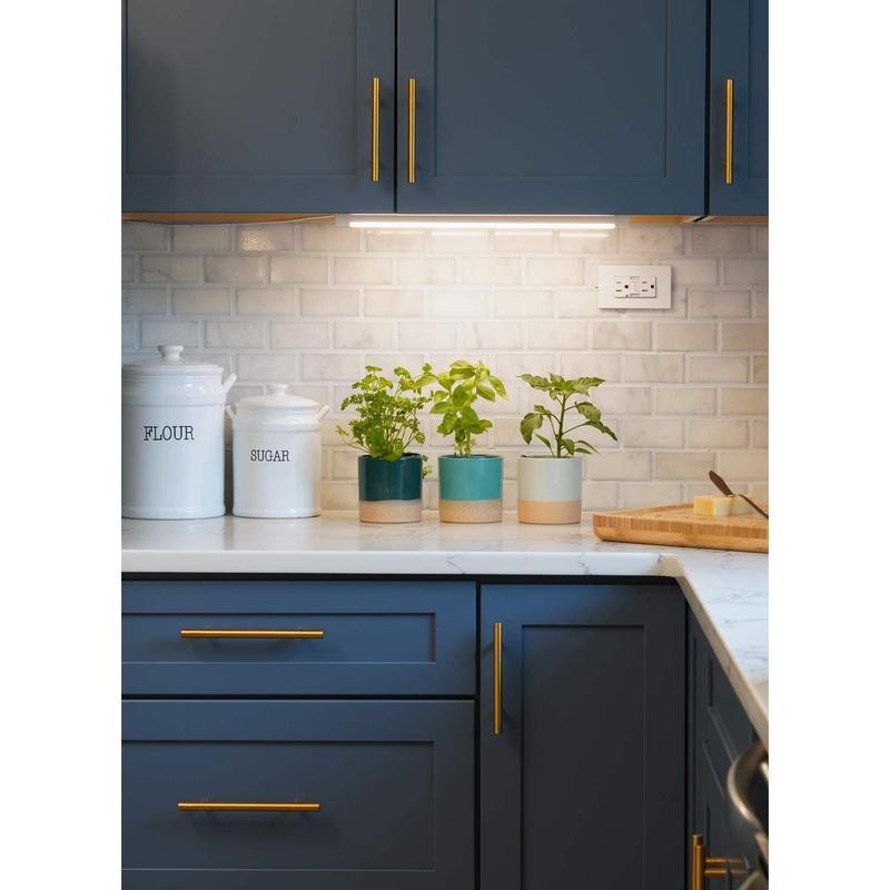 Grove™ LED Grow Light - Color: Black