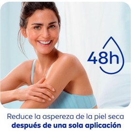 NIVEA Crema Corporal Humectante Protección Solar (400 ml), con Vitamina E y Aloe, Protección UV Fps15, 48 horas de Humectación Profunda para Todo Tipo de Piel