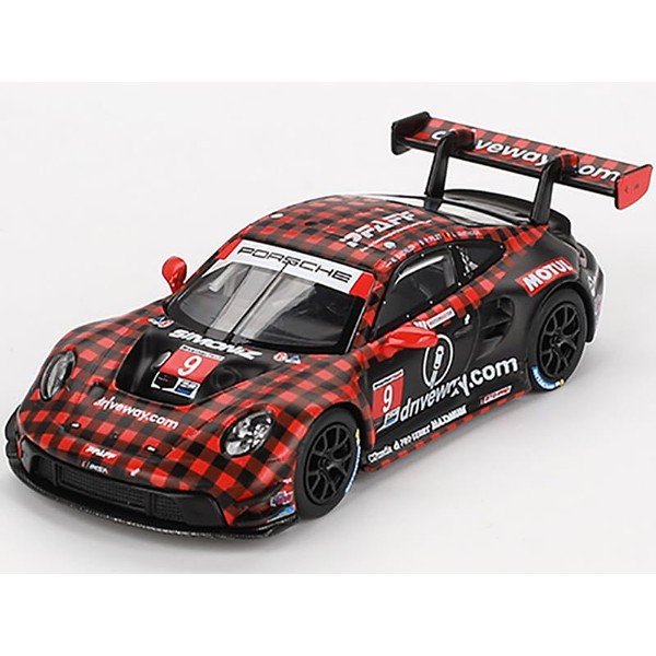 911 GT3 R #9 Klaus Bachler - Patrick Pilet -