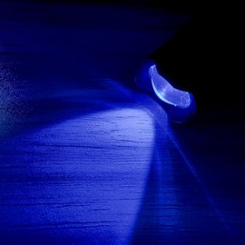 HYVCZP Blue Light Flashlight,Adjustable Focus LED Torch,4 Lighting Modes,Super Bright,Waterproof Pocket Size,Lightweight Small Torch for Power Cut,Emergency, Camping, Hiking,Night Fishing,Outdoor