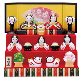 Yakushi Kiln Peach Festival Hina Doll Nishiki Color Flower Kazari Hinamatsuri (3-Tier Decoration)