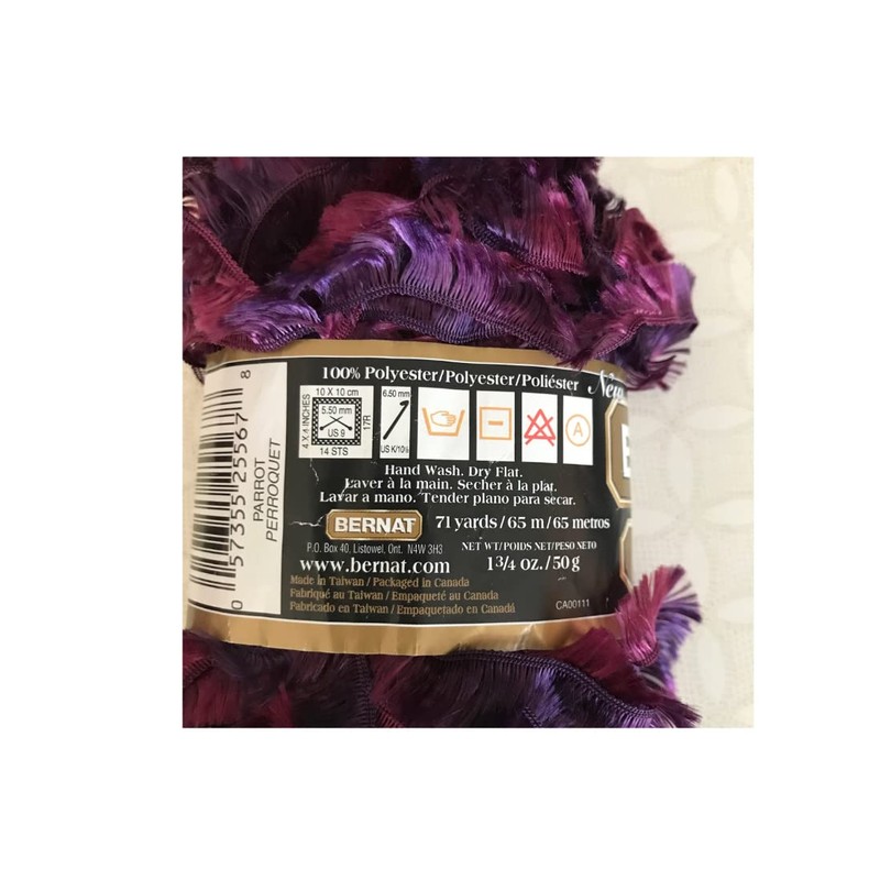 Bernat Boa yarn Parrot