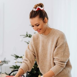 MADISON TYLER Christmas Spiral Hair Ties for Women, Elastic Hair Ties with Snowman Christmas tree Snowflake Reindeer Charm, Holiday Gift for Kids and Girls 4PCS