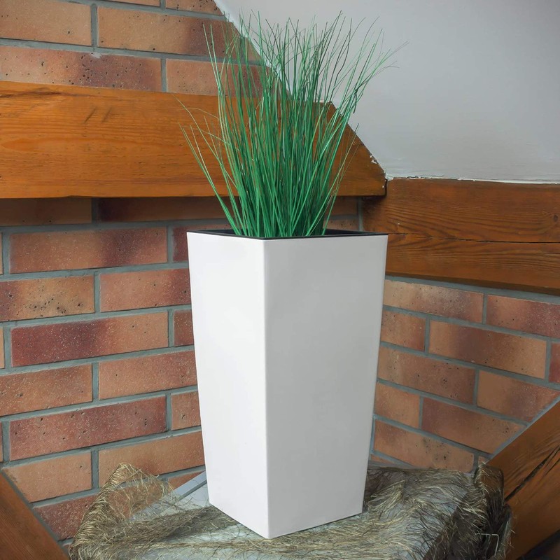 S size White URBI 32 cm tall plastic flower pot