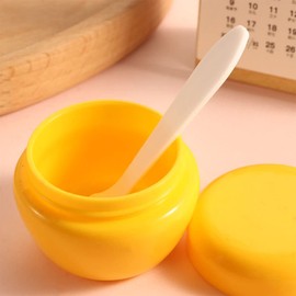 Leadigol 100pcs Cosmetic Spatula for Makeup, Face Mask Plastic Spoon, Mini Cosmetic Spatula Scoop Face Mask DIY Accessories for Mixing and Sampling