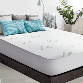 Giselle Bedding Mattress Protector, Bed Sheets Cover Waterproof Bamboo Protectors Home Bedroom Furniture, Hypoallergenic Breathable Washable Antibacterial Covers White