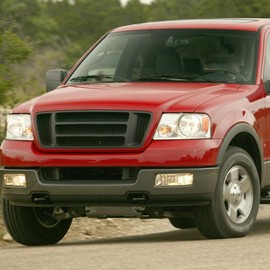 G-PLUS Front Fog Lights Lamps Compatible with 2004-2006 Ford F150/Lincoln Mark LT 2006 Driver and Passenger side 5L3Z15200A 5L3Z15201A Smoke Lens Driving Fog Lamp