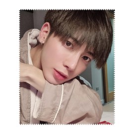 Generic K-Star Glasses Cleaner - TAEHYUN（TXT） (TAEHYUN 01)