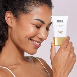 ISDIN ISDINCEUTICS Glicoisdin 25 Intense, Gel Facial Efecto Peeling con Ácido Glicólico, 50 ml