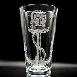 ANCHOR Engraved Beer Pint Glass | Great Nautical Drinking Gift Idea for Ocean Marine Enthusiasts Divers Sea Creatures