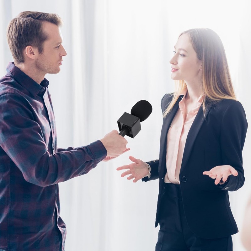 Interview Microphone Adapter, Wireless Microphone Grip, Lightweight Interview Microphone Grip