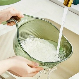 Rice washing drain basket, 1 pcs  washing colander with handle, kitchen utensil. kitchen accessories, household kitchen gadget Strainer - Color: Clear