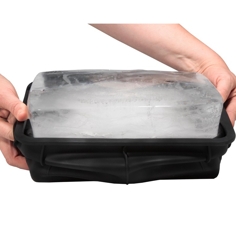 Ice Block Form With Lid Makes 12 Lb. Ice Cube