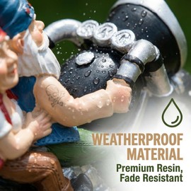 Cute Biker Gnome Couples Statue with Solar Lights - Biker Garden Gnomes Outdoor Funny Figurine - Solar Powered Motorcycle Statues Garden Ornament Art - Travel Gnome Figurine for Patio Yard Decor