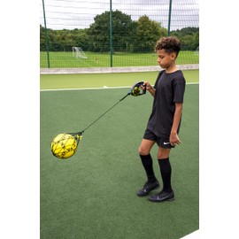 M.V. Sports Unisex Kickmaster Close Control Trainer - Black, Black, 1 EU