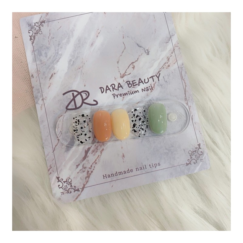 Next day delivery⭐Egg gel donut nails⭐ / 다음날발송⭐에그젤 도넛네일⭐