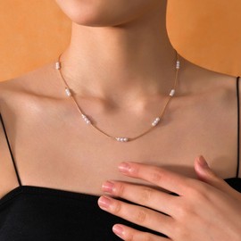 Gold Necklace for Women Dainty Chunky Pearl Necklaces Pearl Choker Necklace Heart Necklace Gold Statament Necklace for Women Prom Wedding Jewelry Gifts for Brides