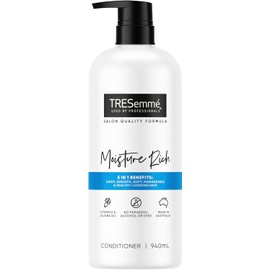 TRESemmé Moisture Rich Conditioner – 940 mL