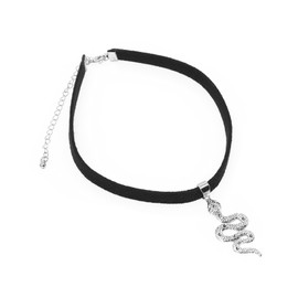 Healeved Gothic Snake Choker Necklace for Women Aesthetic Clavicle Chain Unique Costume Accessory for Casual Wear and Parties Soft Material for Comfortable Fit
