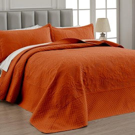 Qucover Alaska King Bedspread 132x 120, Burnt Orange Oversized King Bedspread, 3 Piece Soft Microfiber Lightweight Oversized King Quilts Extra Width, Quilting Paisley Pattern, Orange