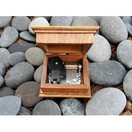 Music box, custom made music box, handmade music box, elephant family, elephants, love elephants, simplycoolgifts