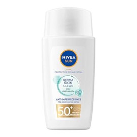 NIVEA SUN Derma Skin Clear Fluido Anti-Imperfecciones FPS50+, 40 ml con Niacinamida, previene brotes y no obstruye poros. Ideal para piel grasa con tendencia a imperfecciones y al acné con toque seco