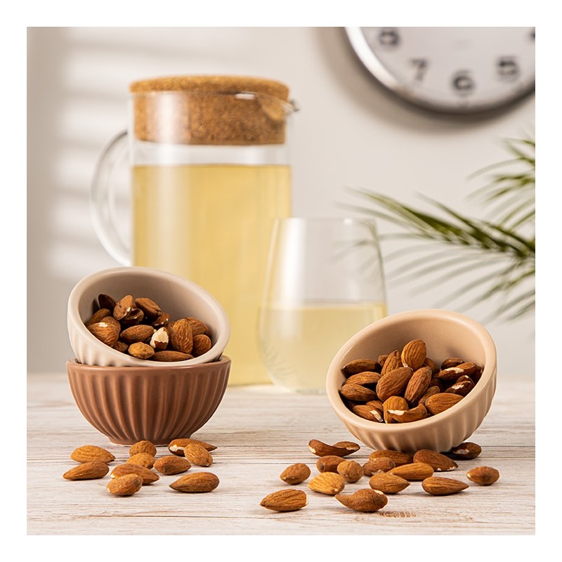 Holland & Barrett Almonds