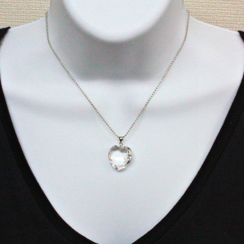 ［ ハッピーボム ］ 本水晶 ドリームキャッチャー ハート型 天然石 パワーストーン ペンダント ネックレス