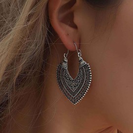 Cybche Boho Filigree Heart Earrings Gold Filigree Heart Dangle Earrings Ethnic Gypsy Hoop Earrings Carved Hollow Flower Earrings Tribal Ethnic Earrings Jewellery for Women, Zinc, No Gemstone